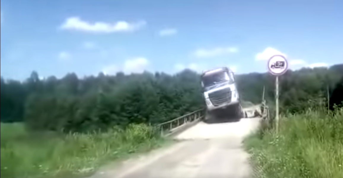 camión de carga/ Fuente: Youtube @СБ ТВ