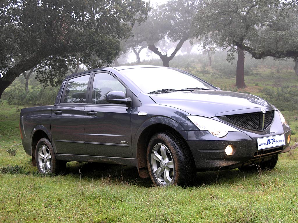 Actyon sport масло. SSANGYONG Actyon. SSANGYONG Actyon 1. SSANGYONG Actyon Sports. SSANGYONG Actyon Sport.